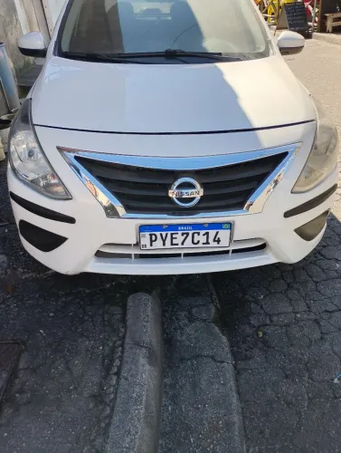 Nissan Versa SV 1.6 16V Flexstart 4P Aut. 2017