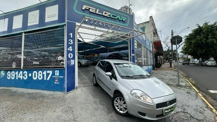 Fiat Punto Attractive 1.4 Fire Flex 8V 5P 2012