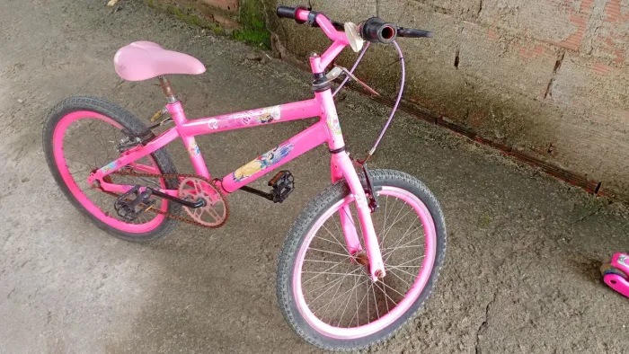 Bicicleta aro 20 menina