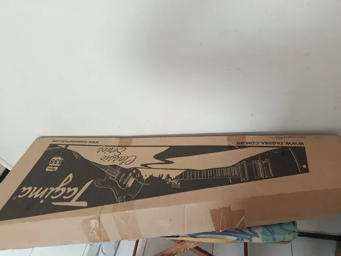 Vende-se contra baixo Tagima 