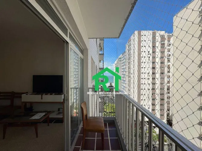 Apartamento à beira mar com 2 quartos, 1 vaga à venda em Pitangueiras, Guarujá