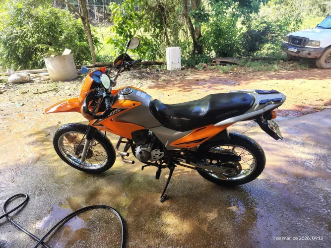 Vende. Bros 150