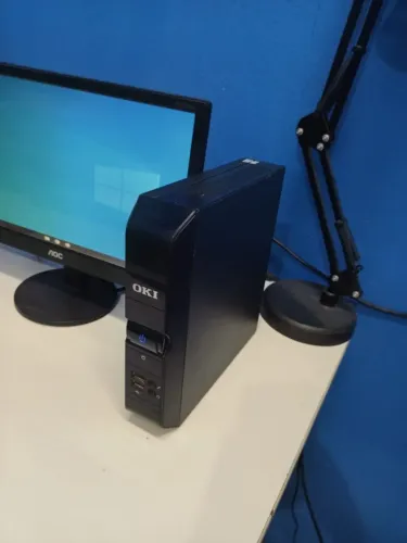 Mini PC Intel Atom D2550 - 4GB - HD 500GB - Apenas para uso básico