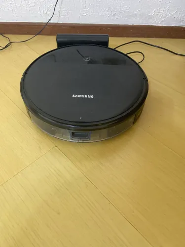 Robô Aspirador de Pó Samsung VR5000RM 127V - Usado (Ótimo Estado)