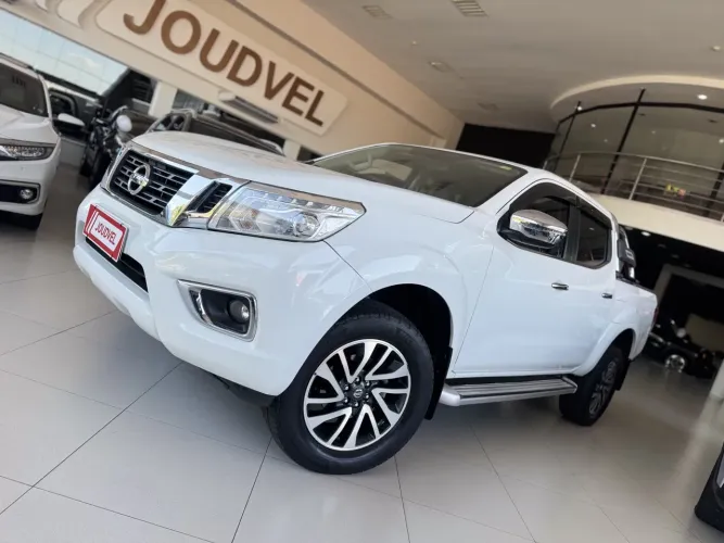 Nissan Frontier XE CD 4X4 2.5 TB Diesel 2021