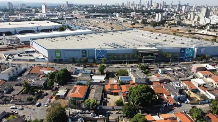 Terreno comercial de 841 metros no Setor Norte Ferroviário, Goiânia, GO