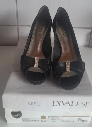 Sapato Preto Divalesi nº35