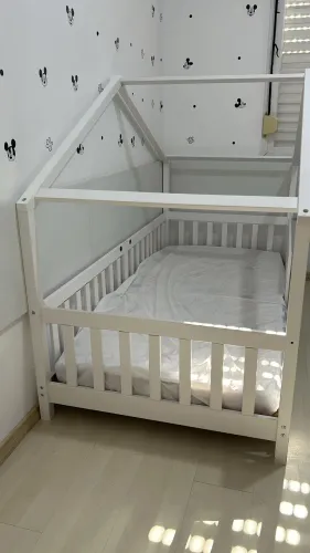 Cama infantil casinha