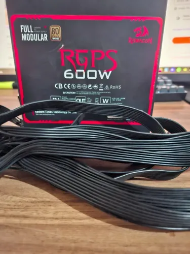 Fonte 600w Redragon Rgps-600w Full Modular