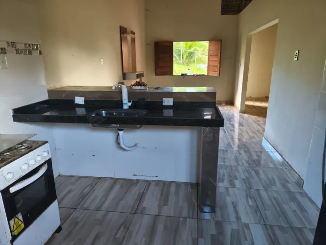 Vendo uma Casa com Ponto Comercial em Agua Fria Salgado