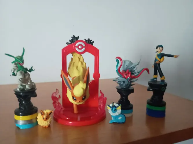 Combo figure 3 ( pokémon)