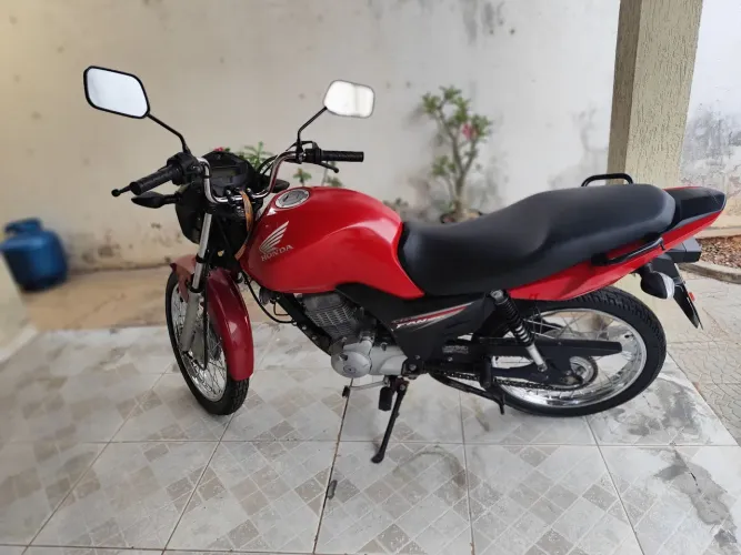 Vendo moto Honda cg 125 fan KS 2016