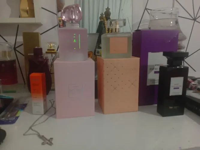 Kit 3 perfumes da wepink inspirado em importados