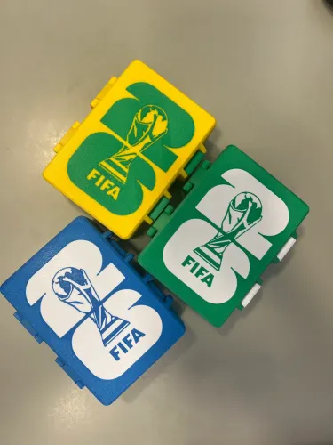 Caixa de figurinhas da copa 