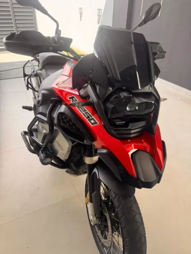 Moto zera, sem detalhes!