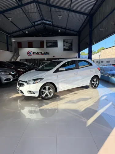 Chevrolet Onix Hatch LTZ 1.4 8V Flex Aut. 4P 2017