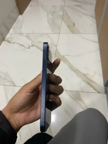 iPhone 12 64GB