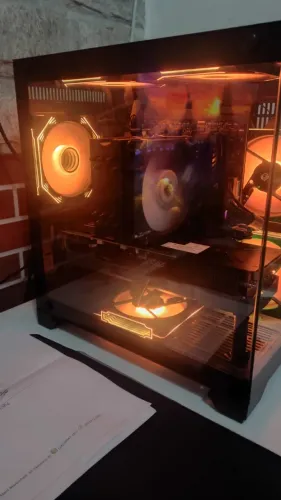 RTX 3070TI PNY TRIPLO FAN POUQUISSIMA USADA (NUNCA ABERTA) COM CAIXA