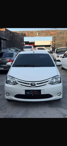 Toyota Etios X 1.3 Flex 16V 5P Mec. 2016