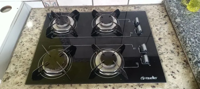 Vendo fogão Cooktop Muller 4 bocas com balcão