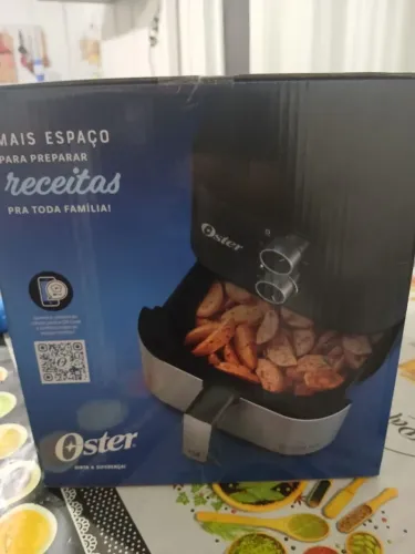 Fritadeira Inox Compact 4,6L Oster (modelo OFRT520). Nova na caixa