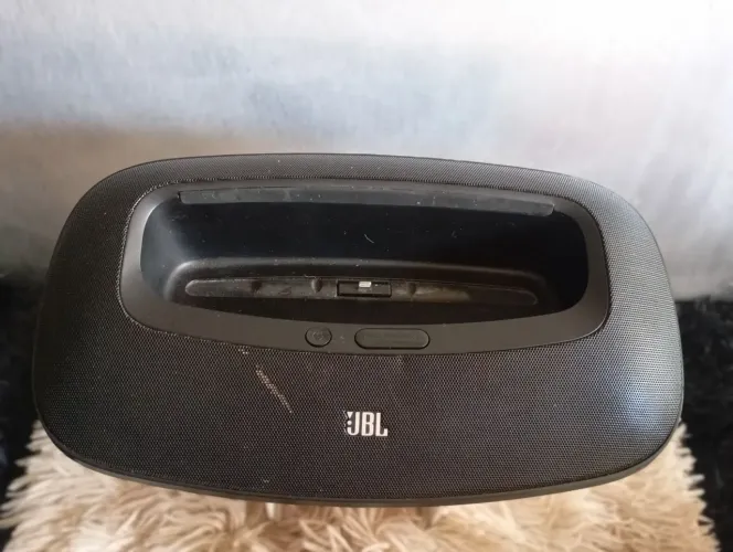 Caixa JBL iPhone e iPad