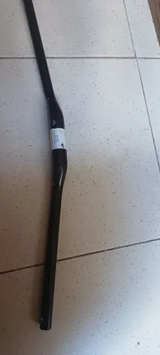 Guidão de carbono