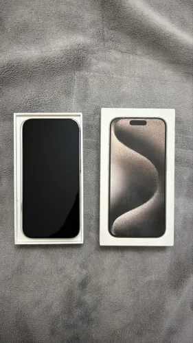 iPhone 15 Pro 128GB Titânio Natural