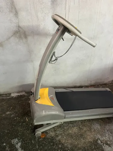 Esteira eletrônica athetic
