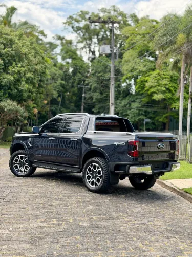 Ford Ranger Limited+ 3.0 V6 4X4 CD TB DIE AUT 2025