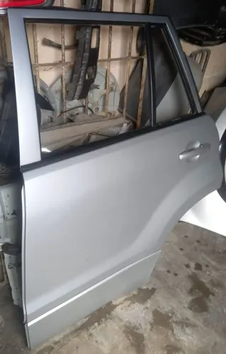 Porta Grand Vitara Suzuki 