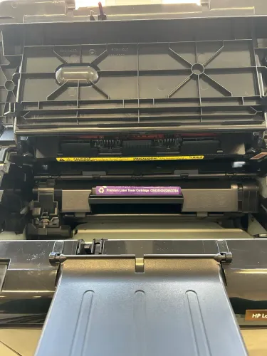 HP LaserJet P1102w Wi-Fi - Excelente Estado - R$ 500