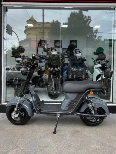 Scooter 1.000 watts  Xtron R$ 9.900 a vista