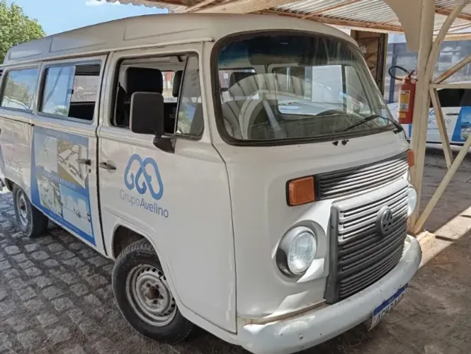Volkswagen Kombi Standard 1.4 MI Total Flex 8V 2012