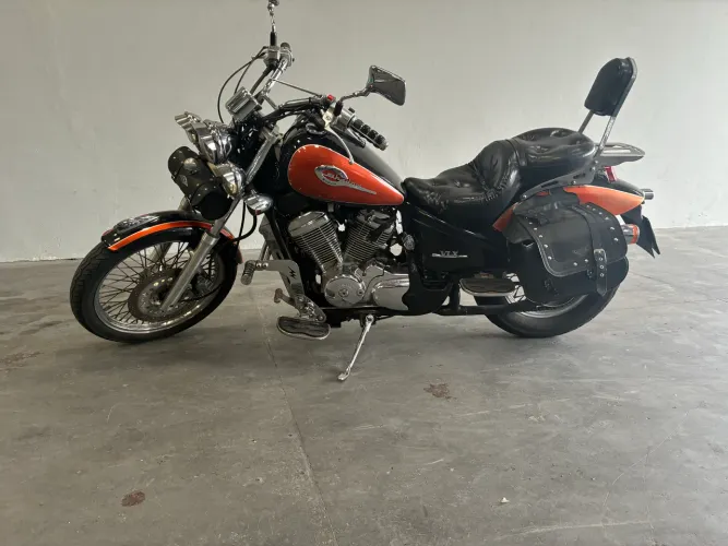 Shadow 600cc