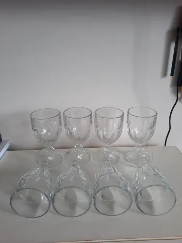 Lindas taças grandes