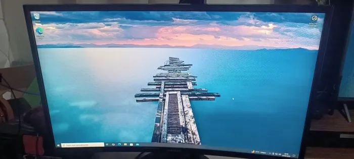 Monitor Samsung 27° Curvo