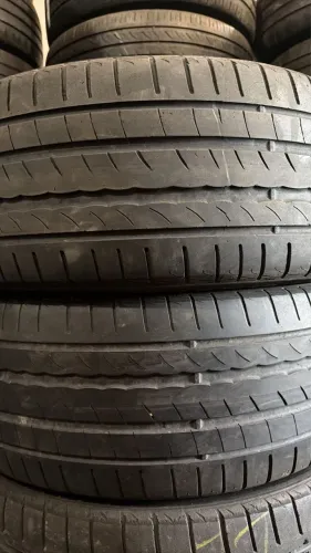 Pneus 235/45/18 marca Pirelli
