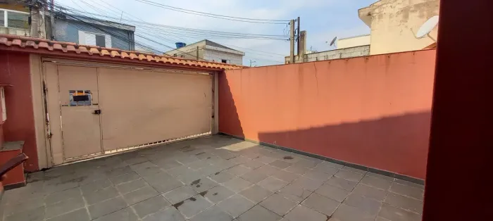 Sobrado com 2 dormitórios para alugar, 70 m² por R$ 2.180,00 - Jardim Santa Inês - Guarulh