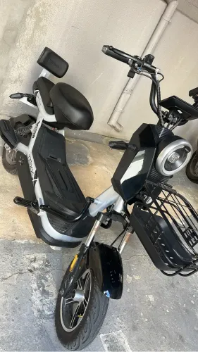 Scooter elétrica Trixx 1000w