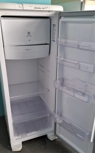 Geladeira Electrolux