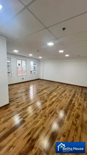 SALA COMERCIAL DE 37,7 m2 PARA LOCAÇÃO NO BETHAVILLE EM BARUERI.