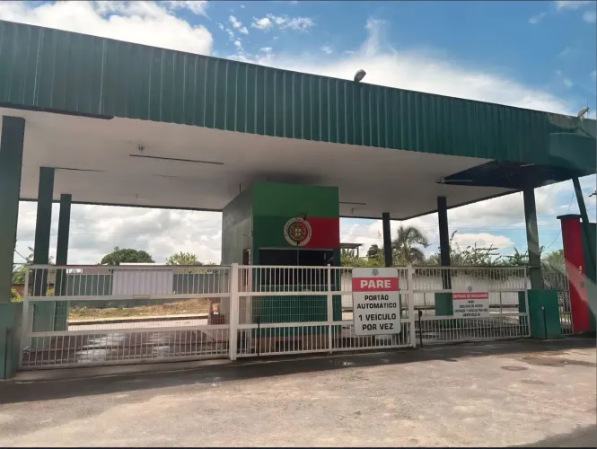 VENDE-SE TERRENO - 305 m² | Condomínio Parque Lusitano | Tarumã Açu