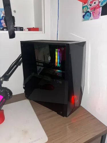 Gabinete gamer corsair