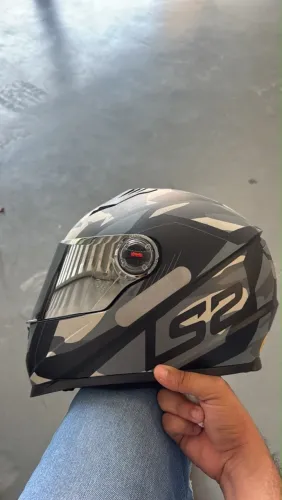 CAPACETE LS2 pra sair hoje 500,00