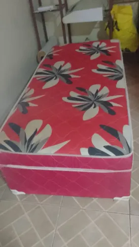 CAMA BOX DE SOLTEIRO EM ESPUMA 
