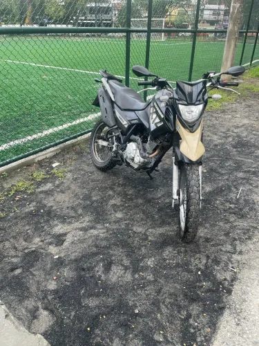 Xtz crosser z ano 2022 único dono 