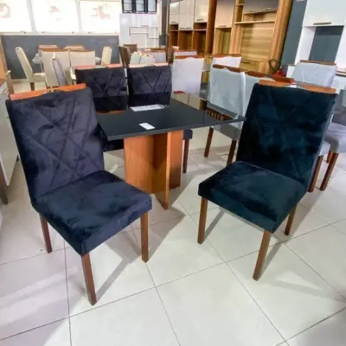 90X90 MESA DE JANTAR TAMPO COM VIDRO E 4 CADEIRAS LOS ANGELES