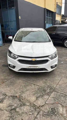 Sucata chevrolet Onix 2018