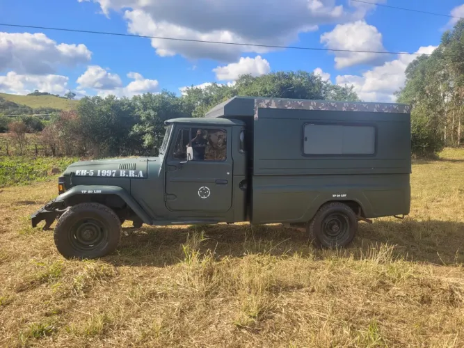 Toyota Band.Picape Chassi Longo Diesel 1997